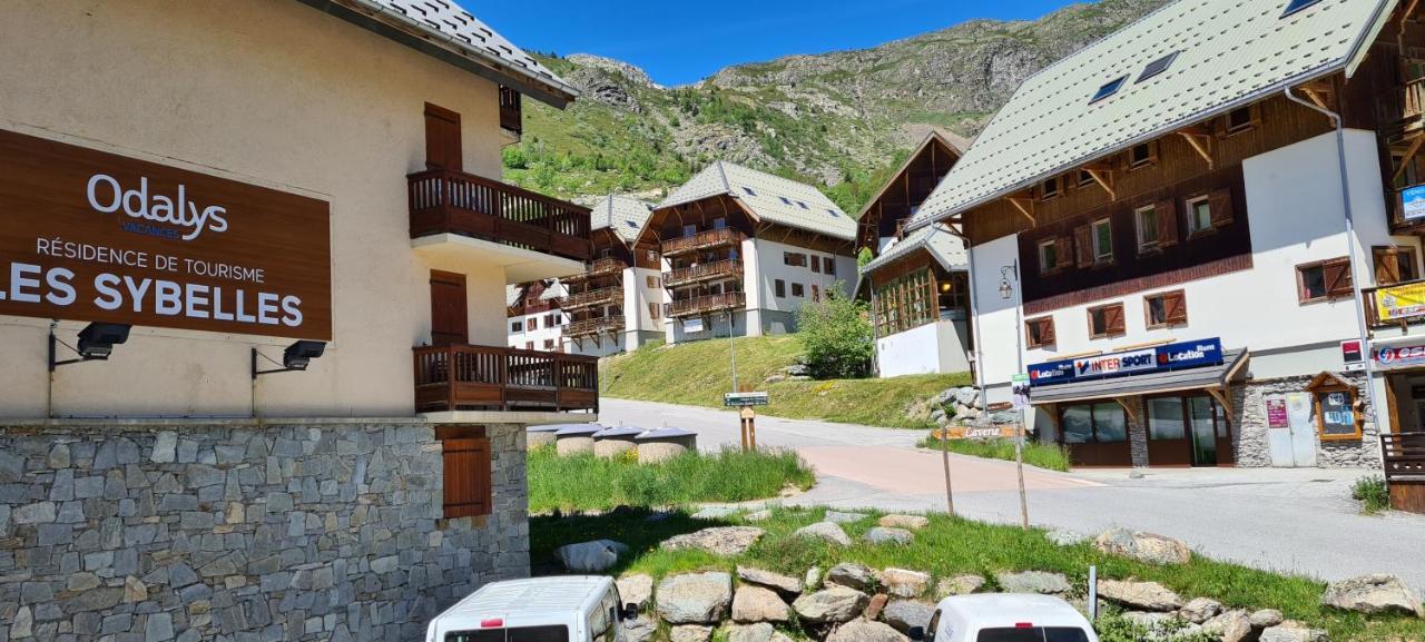 Agréable appartement de 6 pers au pieds des pistes ,wifi gratuit à Saint-Sorlin-d'Arves labelise 3 étoiles au gîte de France Extérieur photo