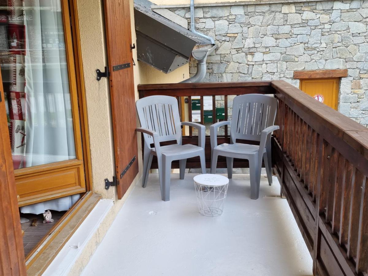 Agréable appartement de 6 pers au pieds des pistes ,wifi gratuit à Saint-Sorlin-d'Arves labelise 3 étoiles au gîte de France Extérieur photo