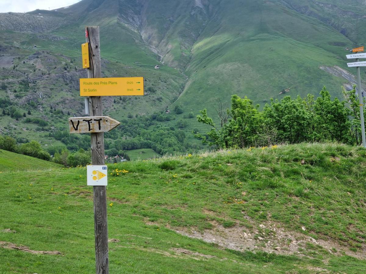 Agréable appartement de 6 pers au pieds des pistes ,wifi gratuit à Saint-Sorlin-d'Arves labelise 3 étoiles au gîte de France Extérieur photo