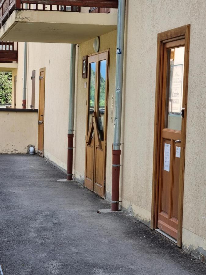 Agréable appartement de 6 pers au pieds des pistes ,wifi gratuit à Saint-Sorlin-d'Arves labelise 3 étoiles au gîte de France Extérieur photo