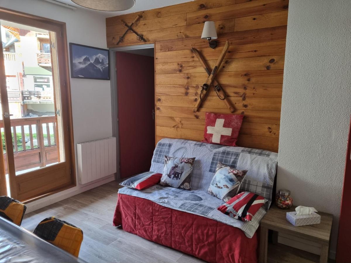 Agréable appartement de 6 pers au pieds des pistes ,wifi gratuit à Saint-Sorlin-d'Arves labelise 3 étoiles au gîte de France Extérieur photo