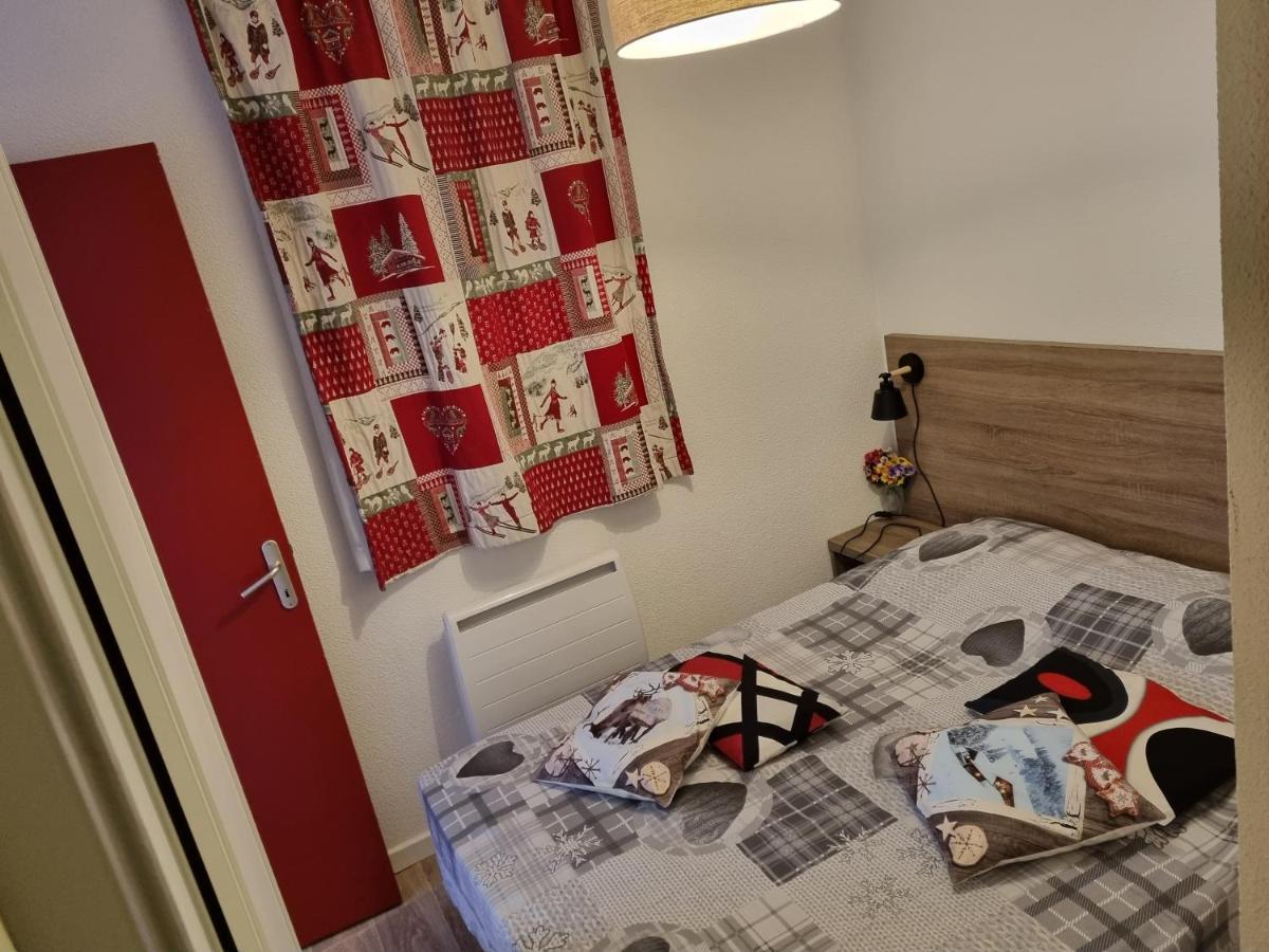 Agréable appartement de 6 pers au pieds des pistes ,wifi gratuit à Saint-Sorlin-d'Arves labelise 3 étoiles au gîte de France Extérieur photo