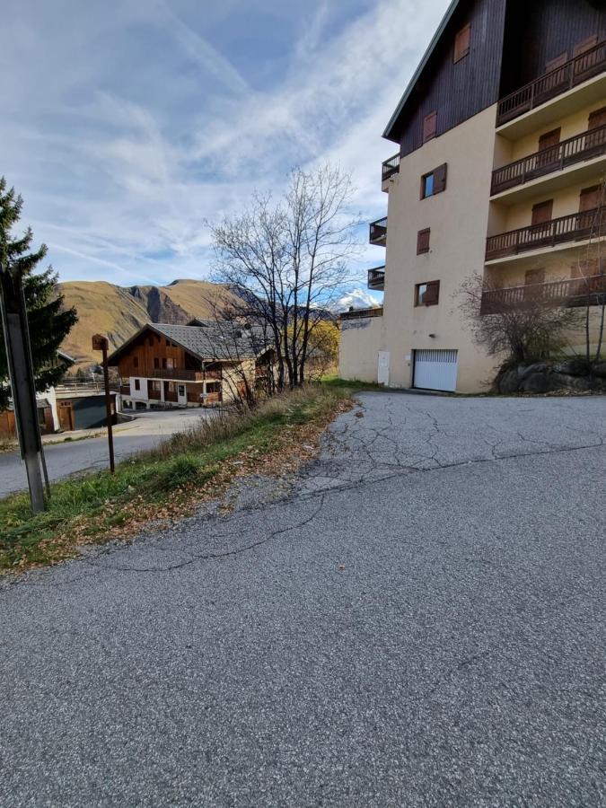 Agréable appartement de 6 pers au pieds des pistes ,wifi gratuit à Saint-Sorlin-d'Arves labelise 3 étoiles au gîte de France Extérieur photo